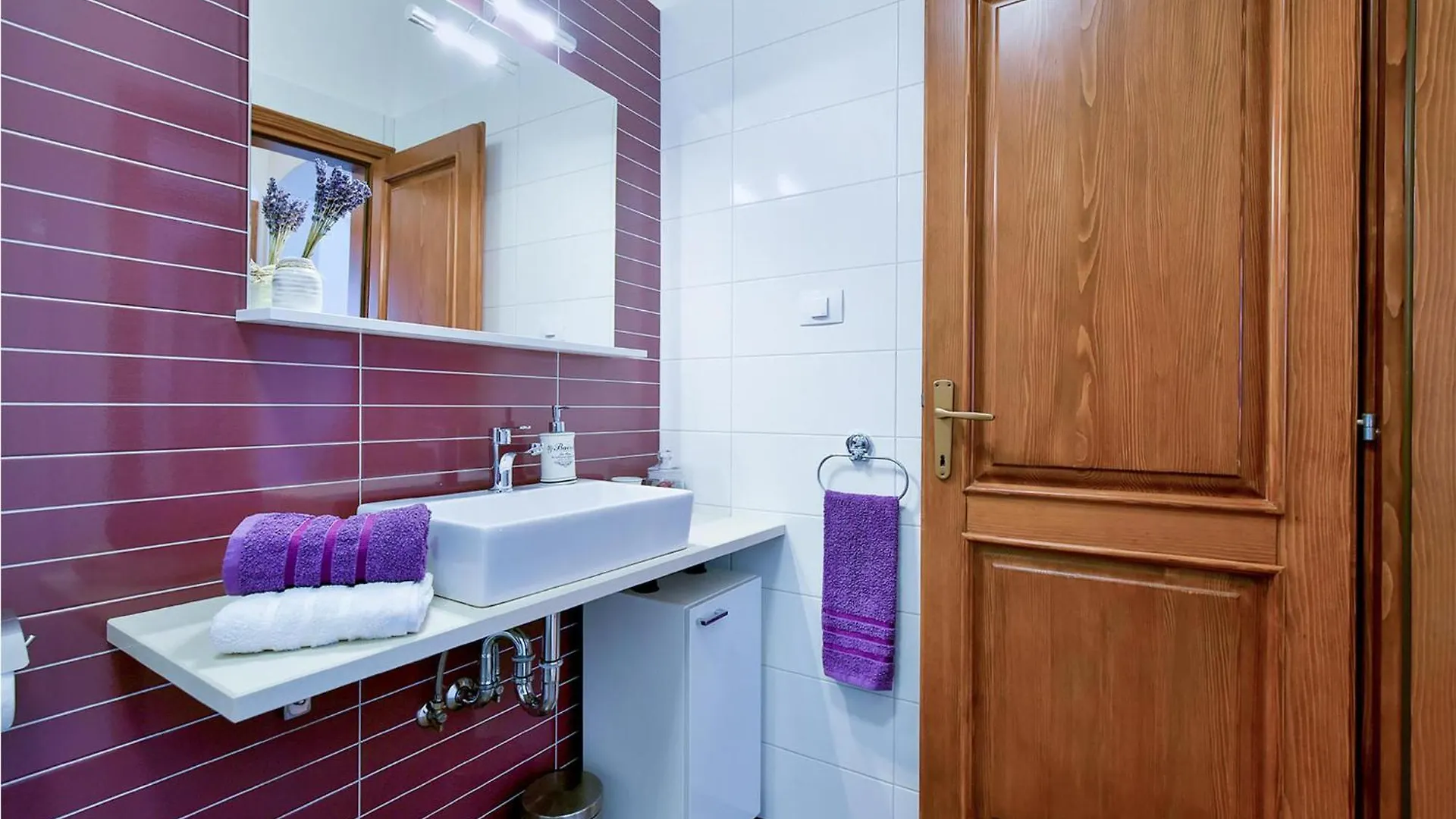 Awesome Home In Galižana 0*,