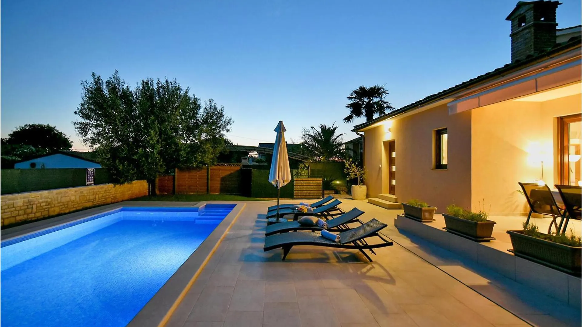 Awesome Home In Galizana Holiday home